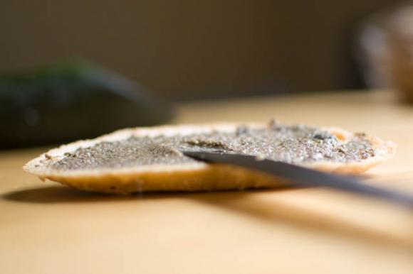 tapenada na kromce chleba tapenada na kromce chleba