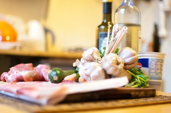 polędwiczki, czosnek, cukinia polędwiczki, czosnek, cukinia