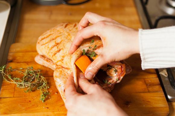 nadziewanie kaczki pomarańczami nadziewanie kaczki pomarańczami