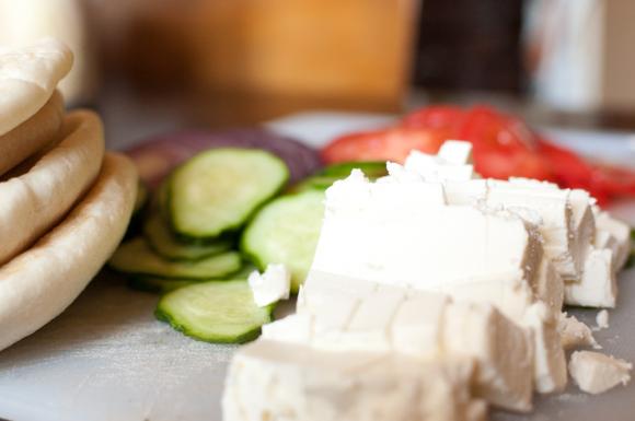 pity, feta, warzywa