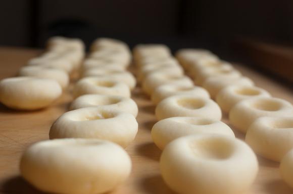 kluski śląskie przed gotowaniem