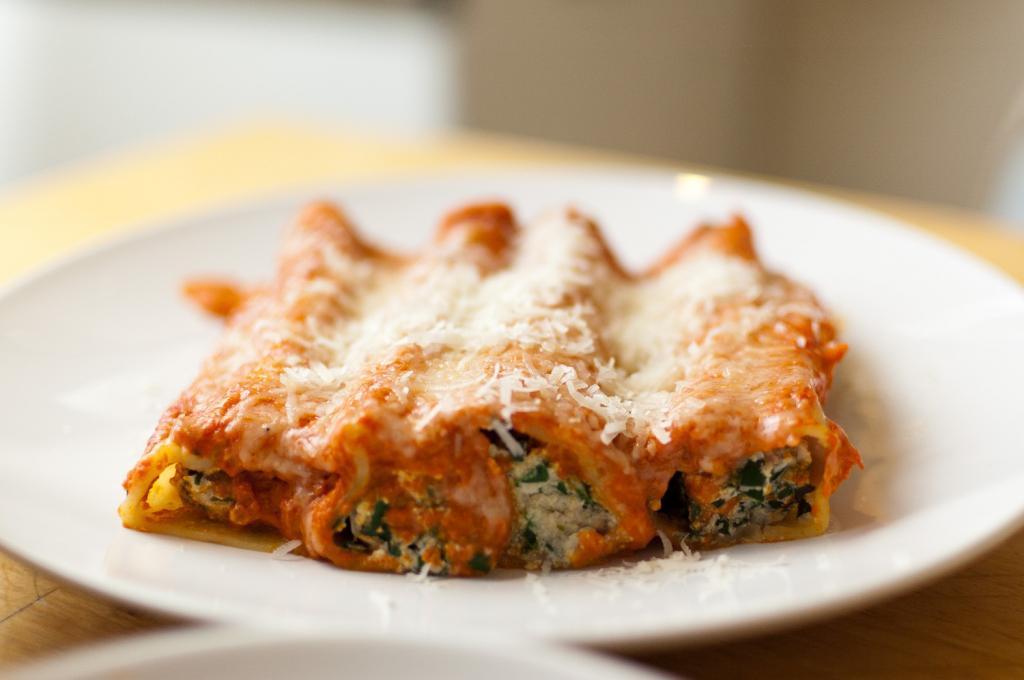 Cannelloni ze szpinakiem i ricottą