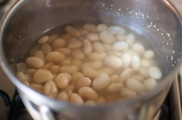 namoczona fasola namoczona fasola