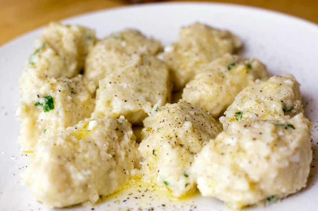 Kluski z białej kapusty