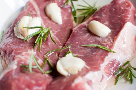 marynowane steki z rostbefu