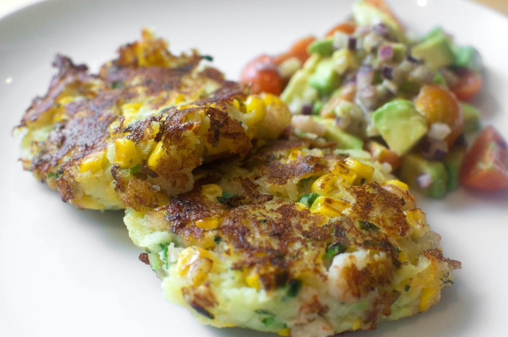 Placki z krewetek i kukurydzy