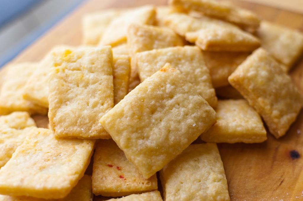 słone ciastka serowe