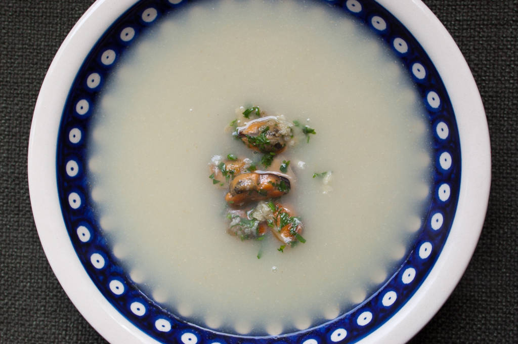 krem z selera z mulami