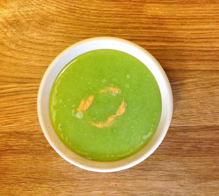 zupa krem z zielonego groszku